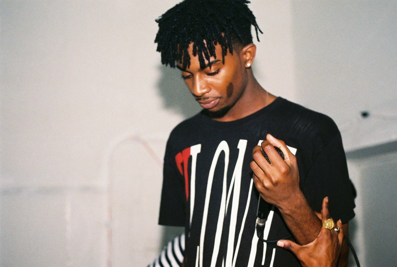 tumblr_nz0x72e2yk1r5drd2o1_1280